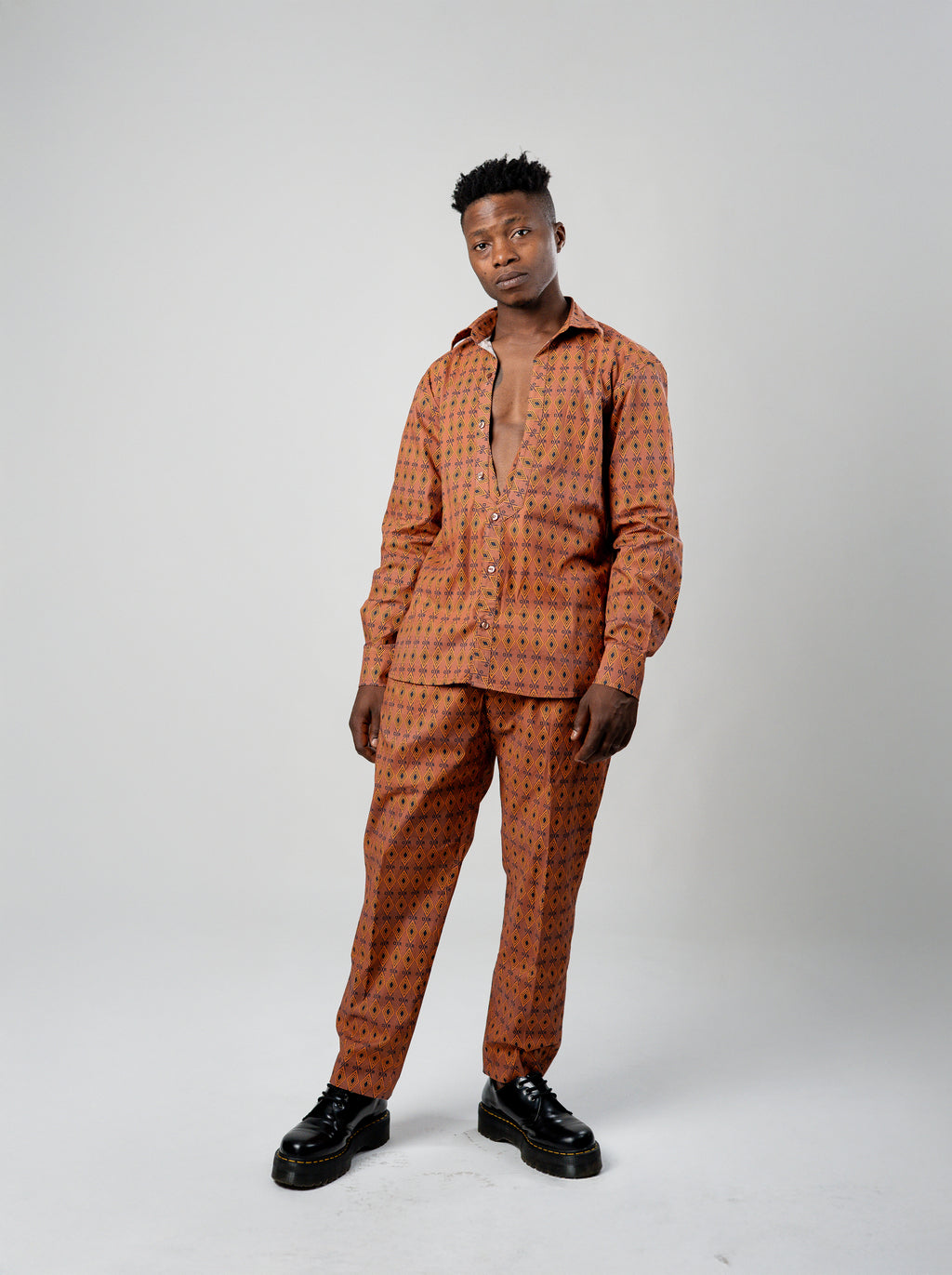 camicia a maniche lunghe arancione