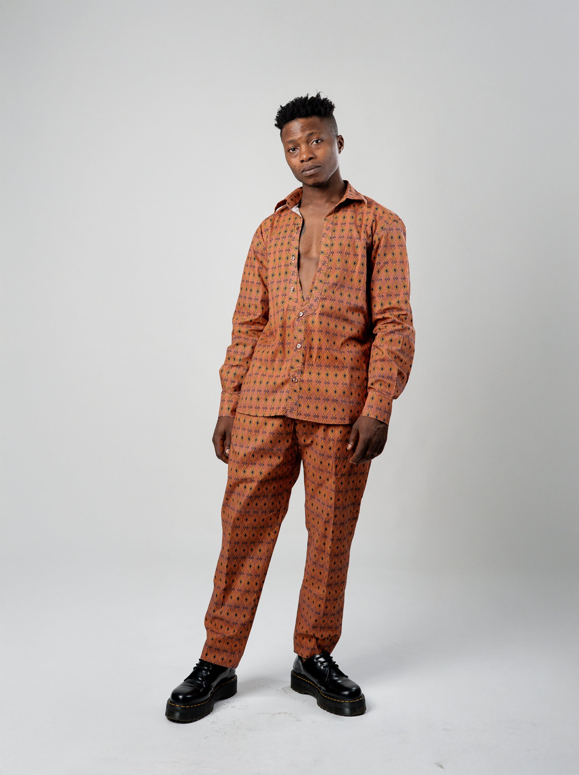 camicia a maniche lunghe arancione