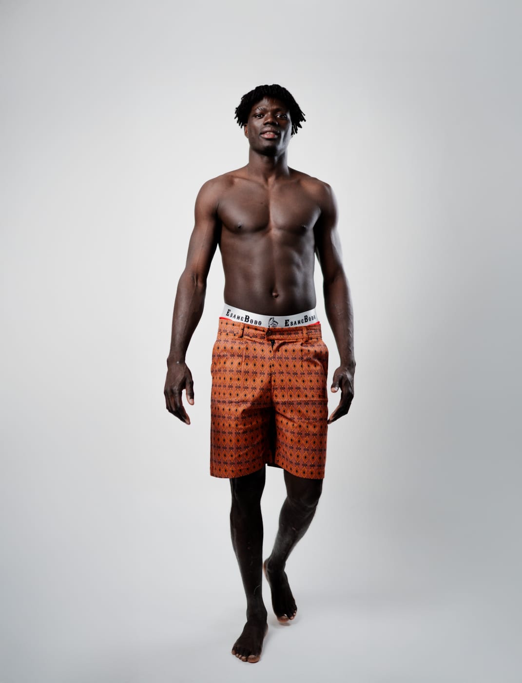 pantaloni corti arancioni