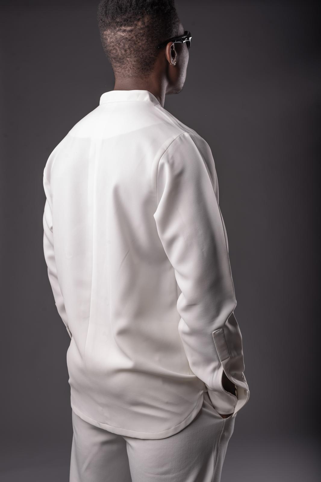 camicia bianca